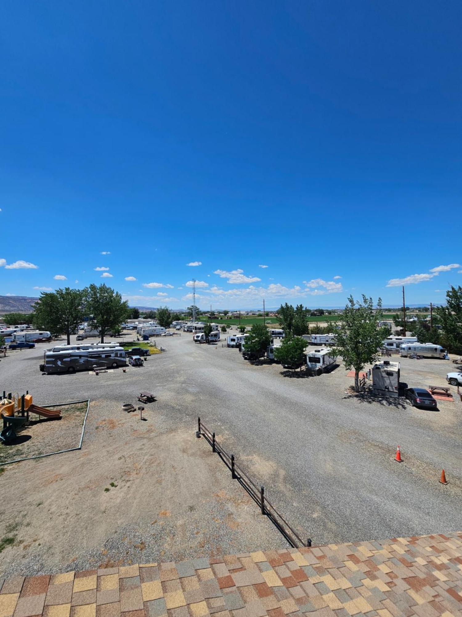 Jw Grand Junction Hotel Exterior photo